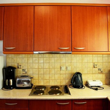 Plakalona Apartments Exopoli ภายนอก รูปภาพ