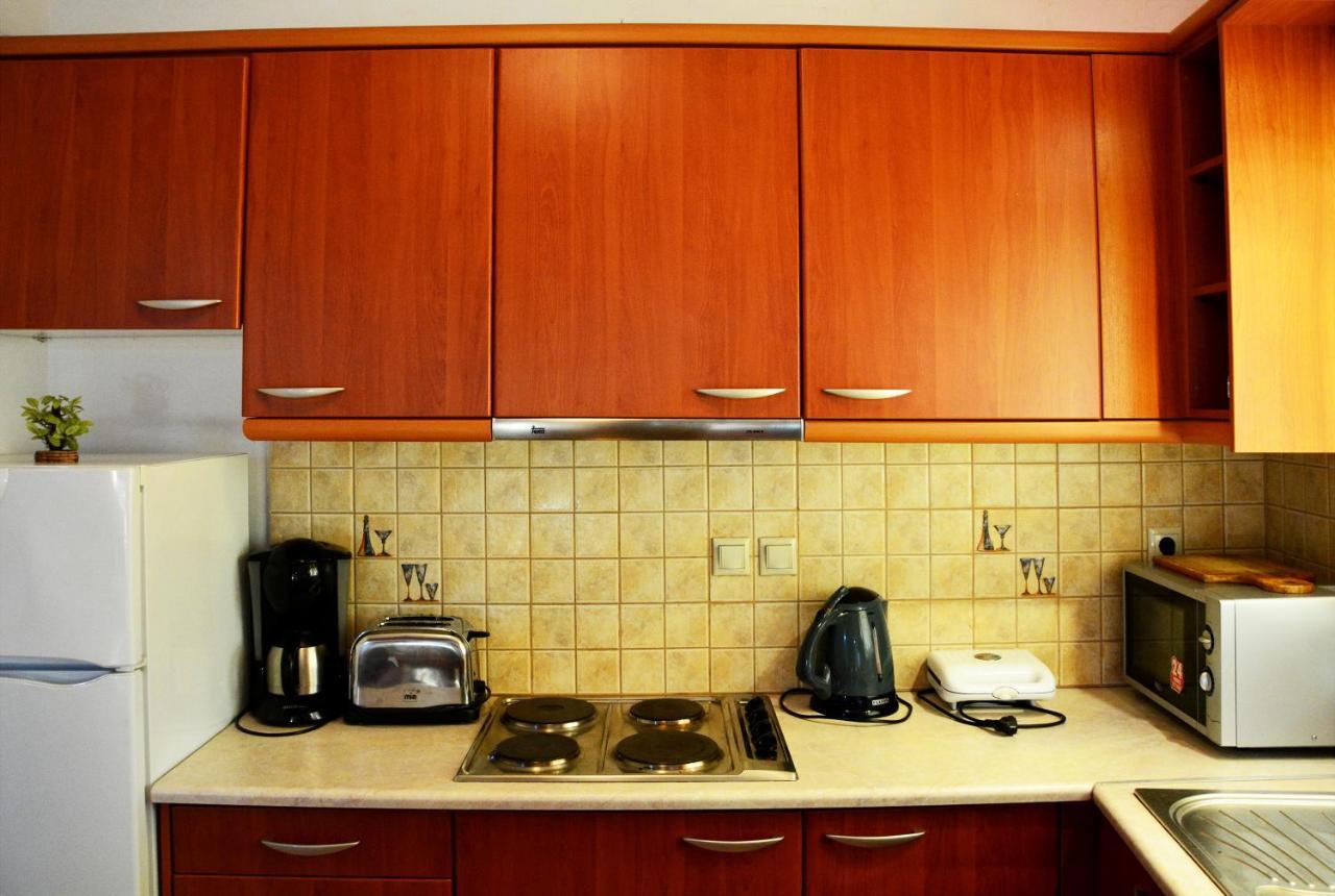 Plakalona Apartments Exopoli ภายนอก รูปภาพ