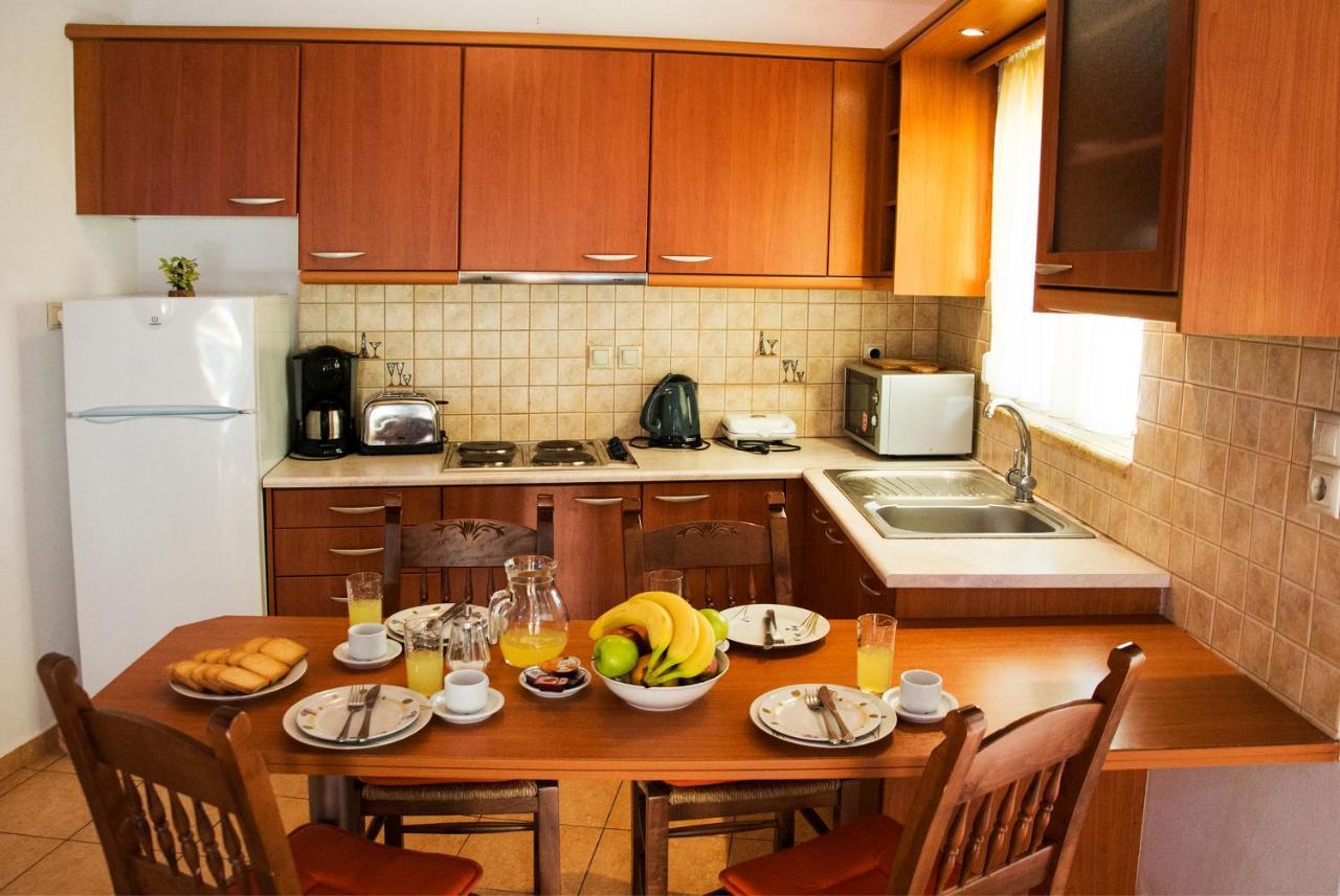 Plakalona Apartments Exopoli ภายนอก รูปภาพ